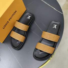 Picture of Louis Vuitton Slippers _SKULVsz39-45hnx04051518